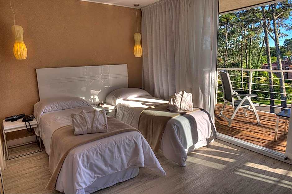 2122 Hotel Art Design