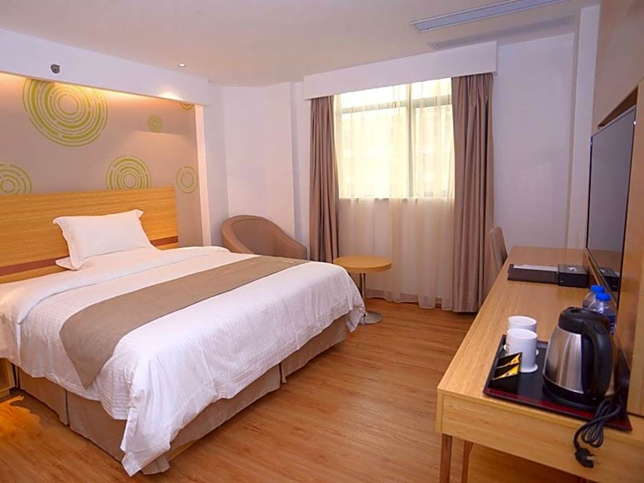 GreenTree Inn Zhongshan West District Fuhua Road Branch