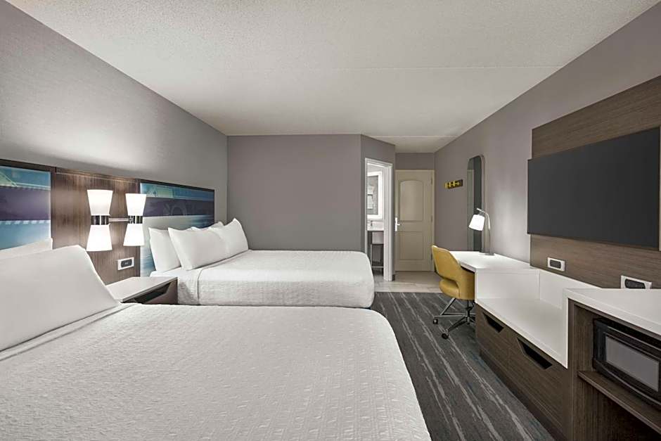 Photo 1 of 4 of 2 Double Beds, Hearing Accessible