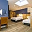 Port 56 Guesthouse
