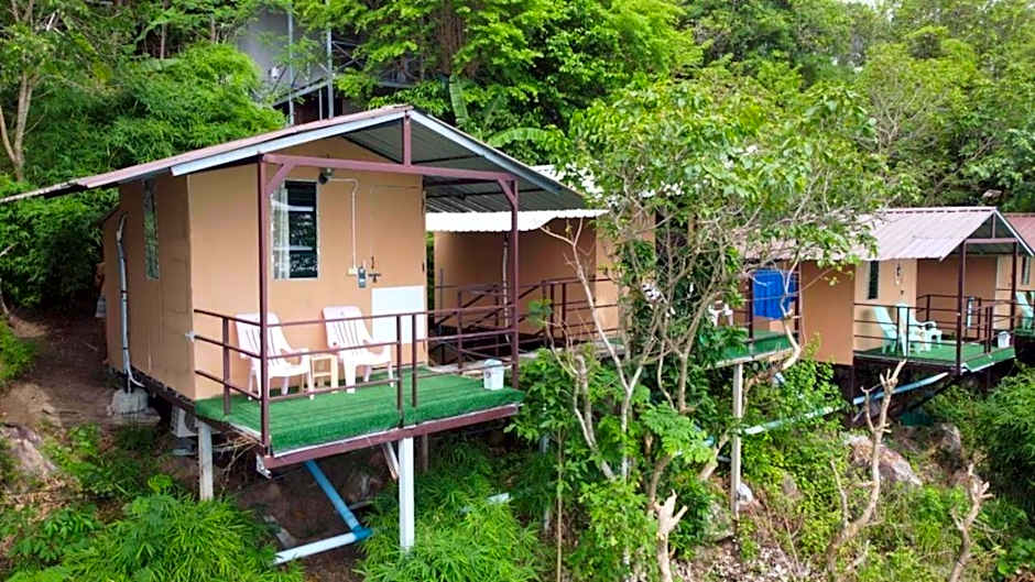 Phi Phi Seaside Bungalow