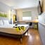 Ibis Budget Madrid Alcalá de Henares La Dehesa