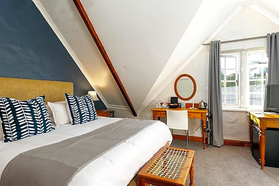 Adventure Pad's by The Farmhouse Hotel