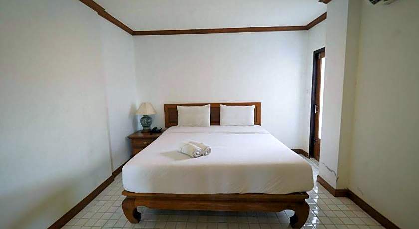 Fah Place Hotel
