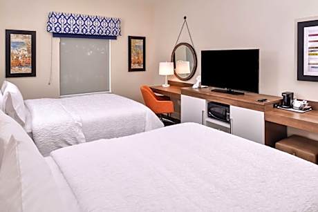 Queen Room with Two Queen Beds - Mobility/Hearing Accessible - Non-Smoking