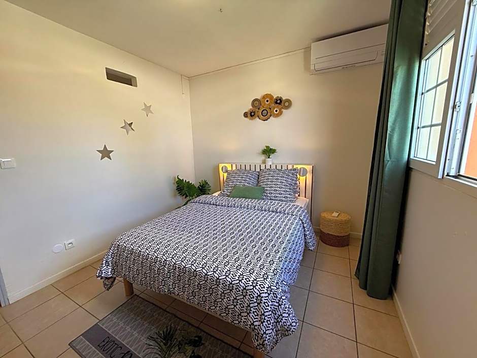 Les Tourterelles - Appartement vue mer & jacuzzi