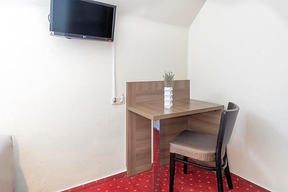 Hotel Leonet