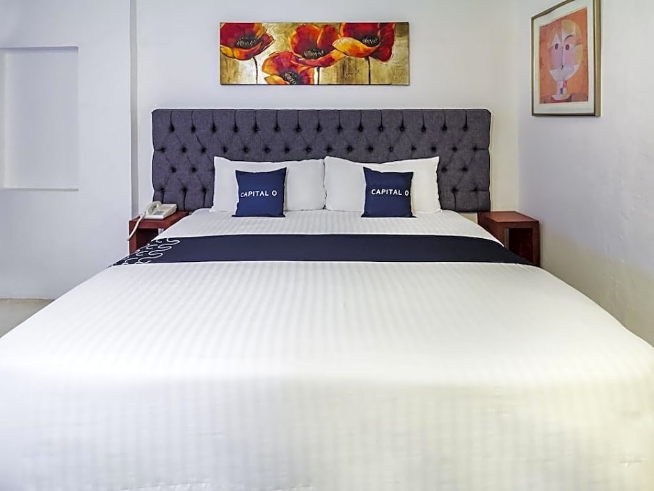 Capital O Hotel 522