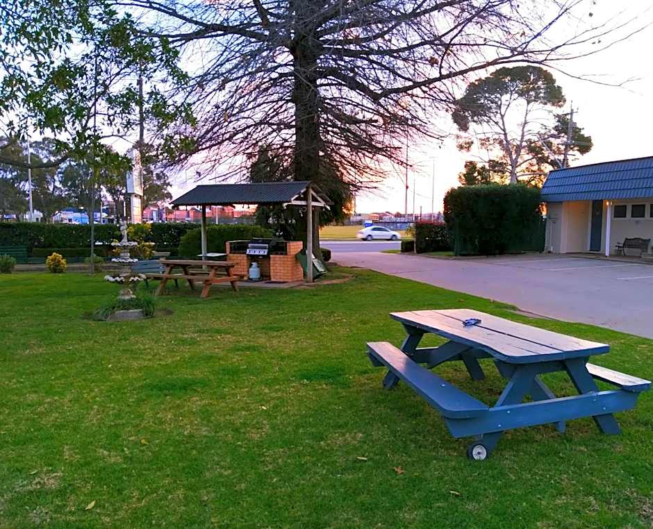 City Park Motel and Apartments