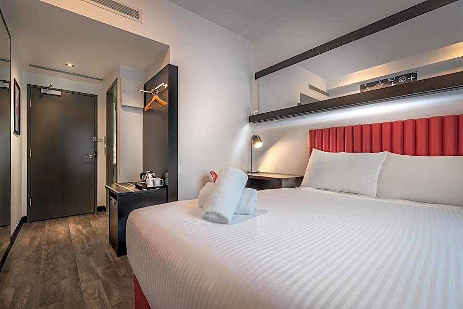 Essence Hotel Carlton