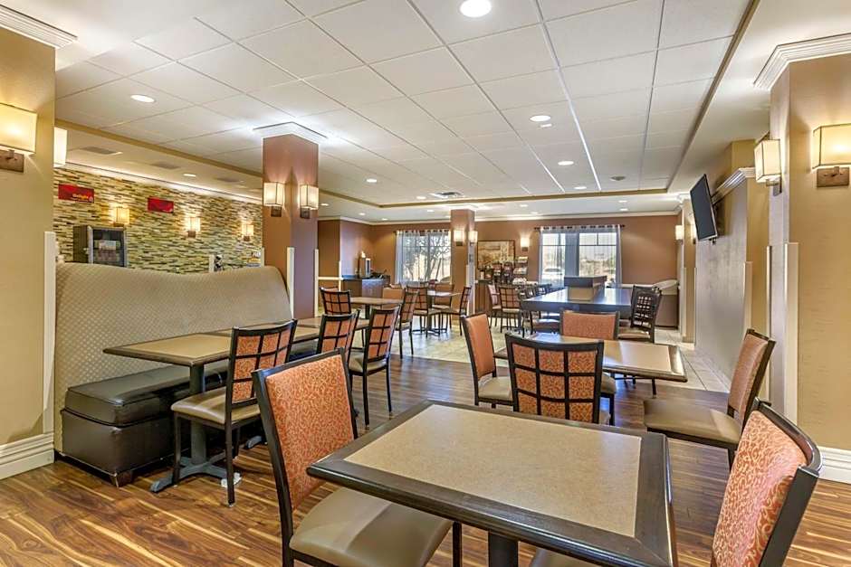 Best Western Plus Chandler Hotel & Suites