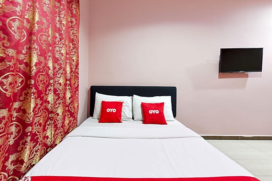 OYO 89588 Destiny Riverside Hotel