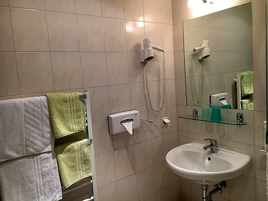 Pension Ani-Falstaff