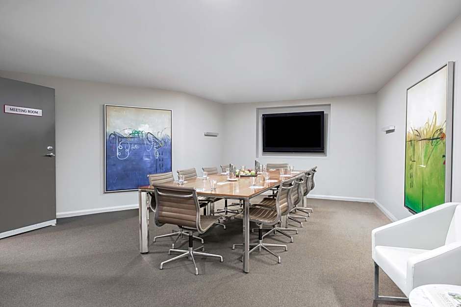 Mantra on Collins Hobart