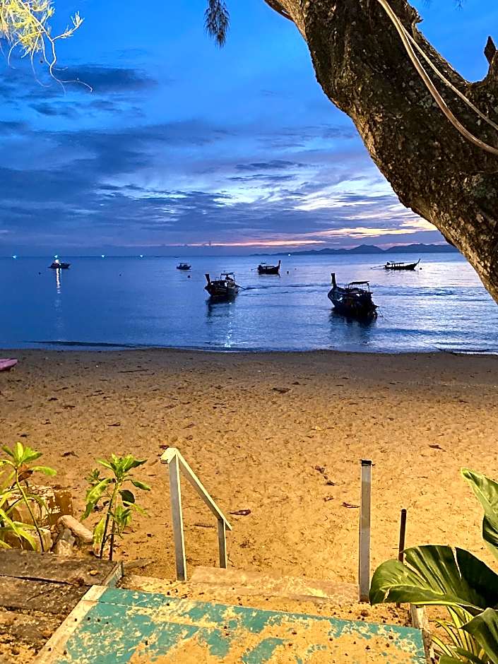 White Sand House Krabi