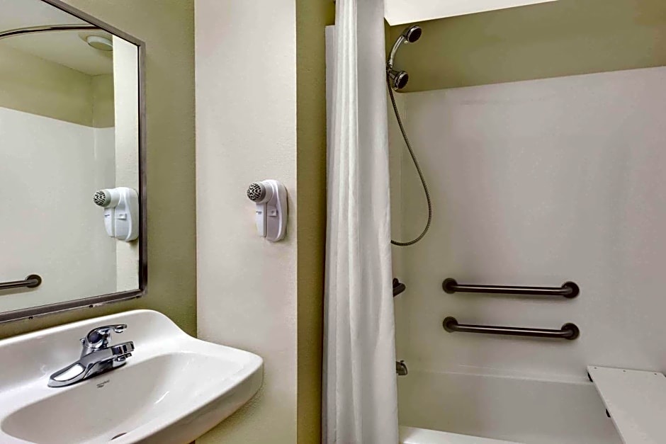 Microtel Tuscaloosa Unv – Tuscaloosa, AL