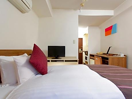 Economy Single Room - Smoking - House Keeping is Optional with Additional Cost