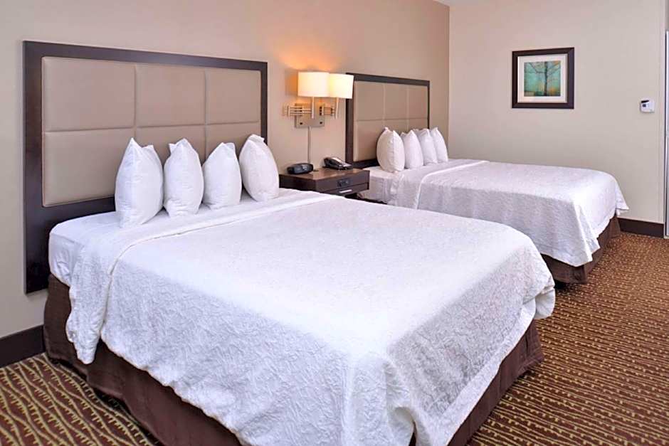 Hampton Inn By Hilton & Suites Bend