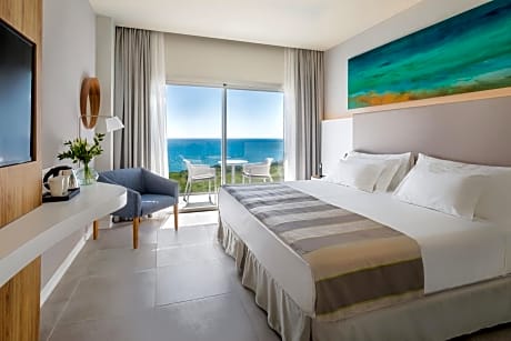 Double Room with Front Sea View