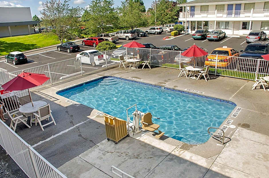 Motel 6-Tacoma, WA - South
