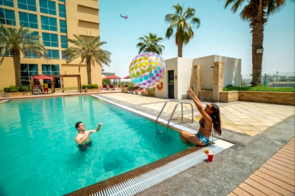 Yas Plaza Circuit by IHG