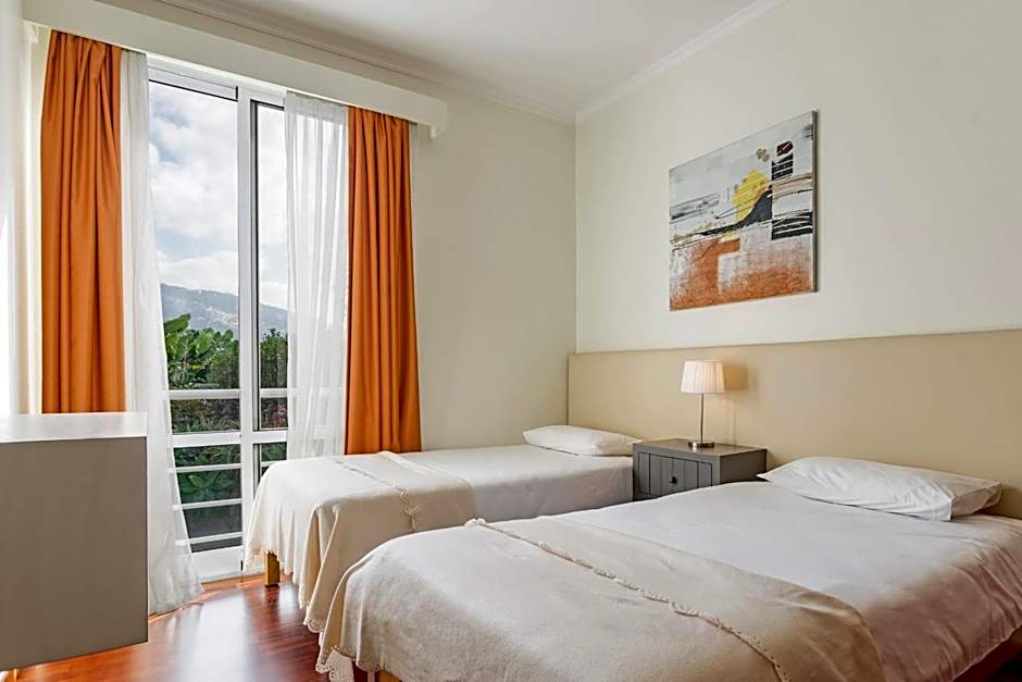 Achada I by An Island Apart