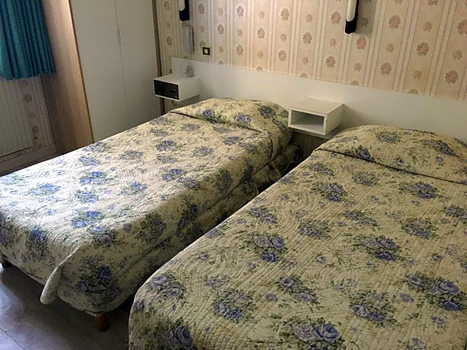 Nouveau Paris Park Hotel