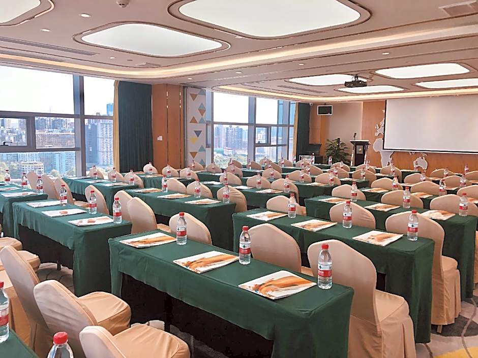 L Hotel - Changsheng Branch