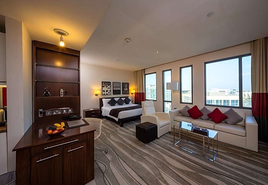 Staybridge Suites Yas Island Abu Dhabi By IHG