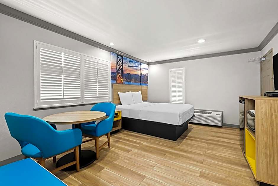 Days Inn by Wyndham San Francisco S/Oyster Point Airport