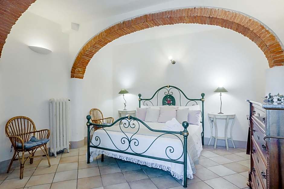 Apt con Piscina ARCHETTI, 10 min da FIRENZE Vista Campagna