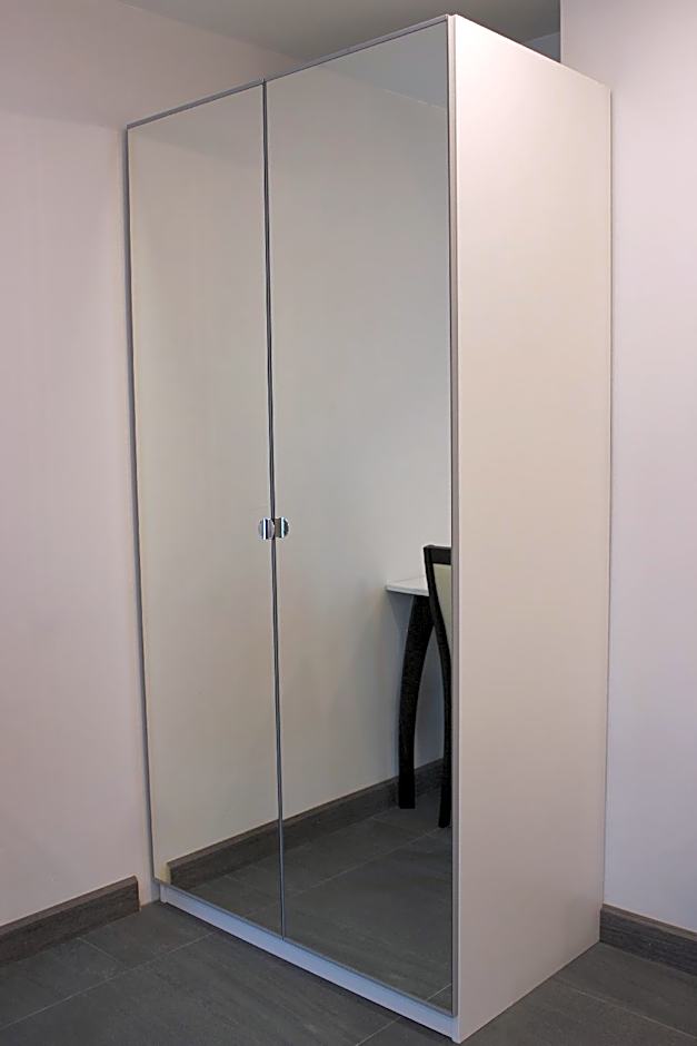 V One Pride-Sukhumvit 22, Bangkok