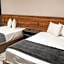 Quieto Hotel Suites