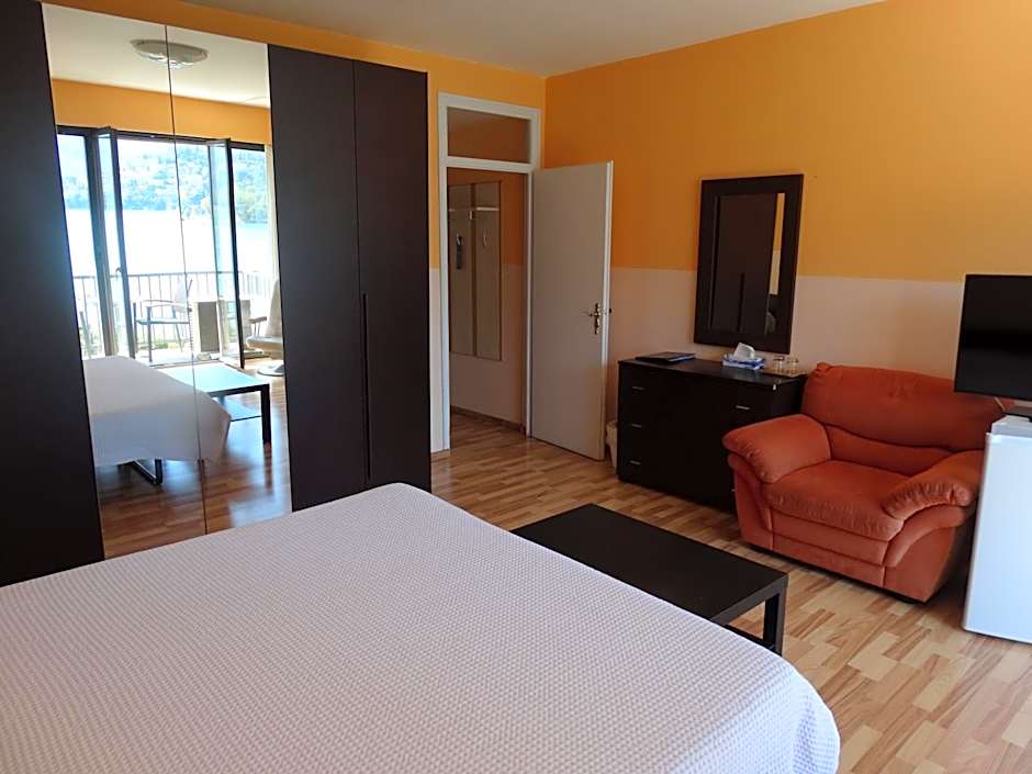 Swiss Lodge Nassa Garni