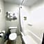 Holiday Inn Express & Suites Albany Airport - Wolf Road By IHG