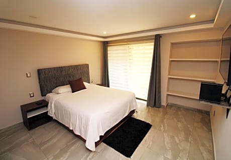 Deluxe Queen Room with Two Queen Beds