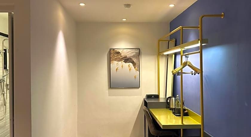 Le Embassy Hotel Georgetown