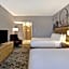 DoubleTree by Hilton St. Louis-Airport