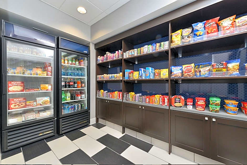 Hampton Inn By Hilton & Suites Des Moines Downtown