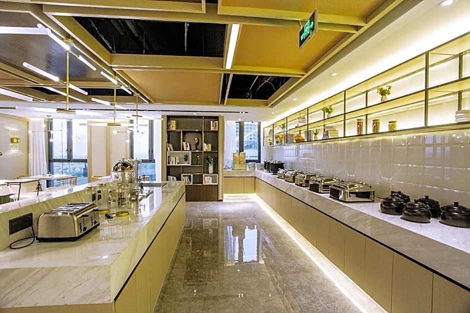 Atour Hotel Xi'an Gaoxin Jinye Road Branch                                                 