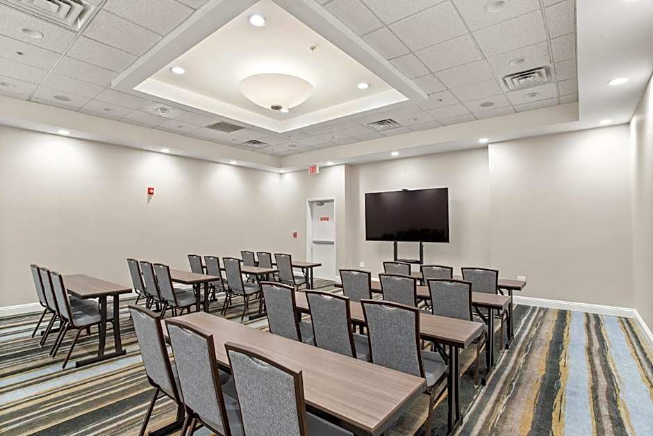 Holiday Inn Baton Rouge College Drive I-10 By IHG