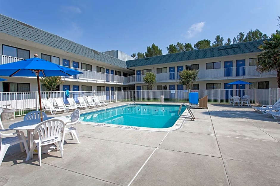 Motel 6 Davis-Near UC Davis