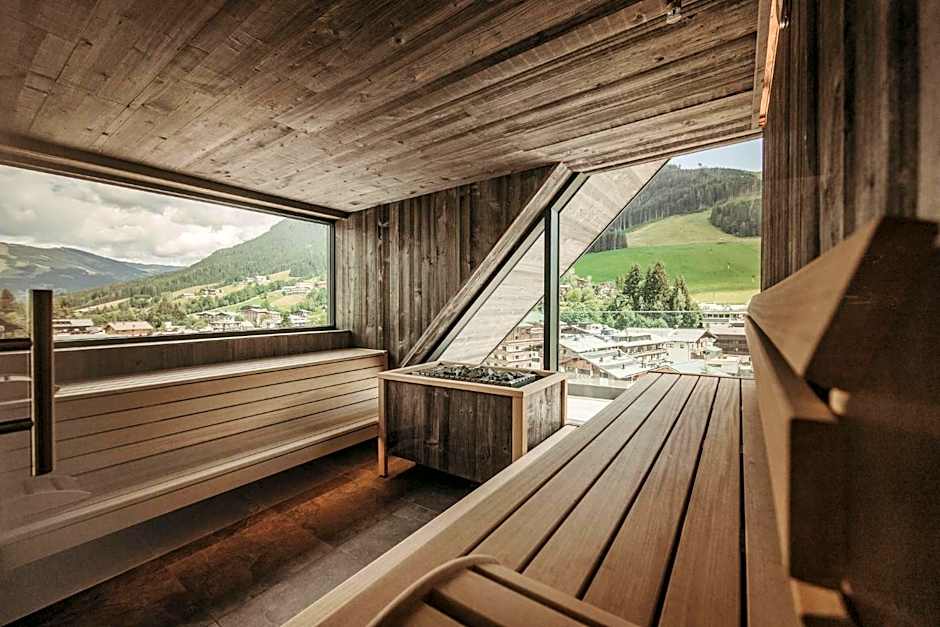 Hotel VIEW - incl Joker Card in Summer