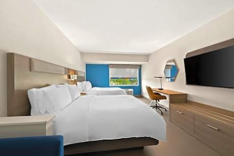 Suite with Two Beds - Non-Smoking