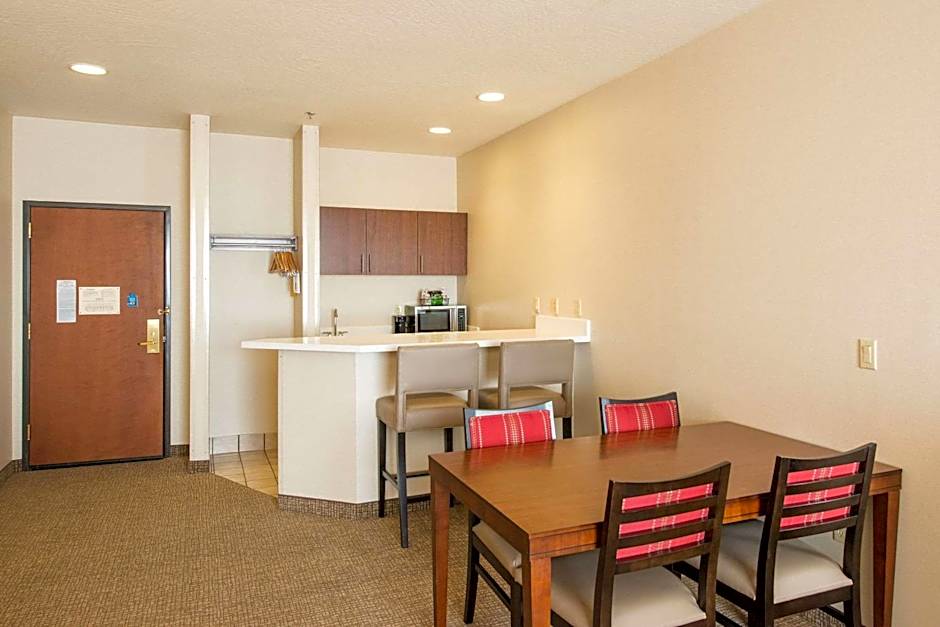 Comfort Suites Springfield RiverBend Medical