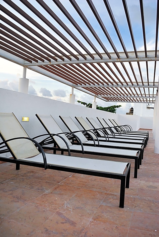 Bambu Suites