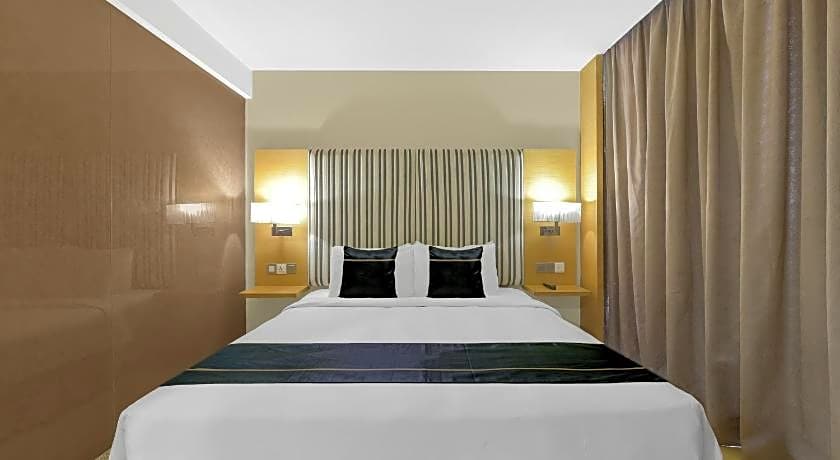Sunday Hotel Subang