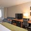 Comfort Inn & Suites Erie