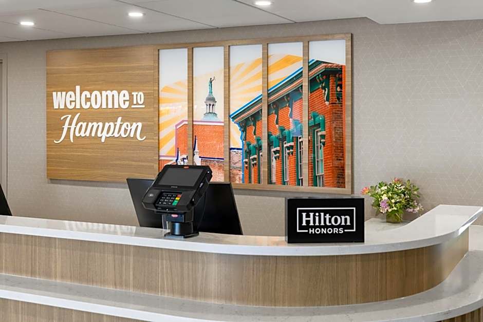 Hampton Inn Staunton