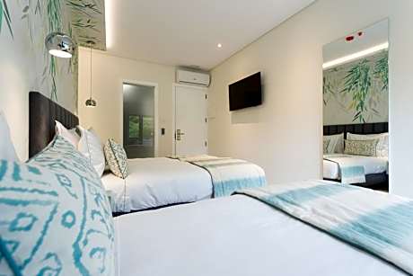 Twin Room with Private Bathroom
